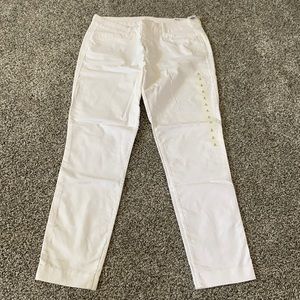 Size 8 Old Navy Pixie White Jean